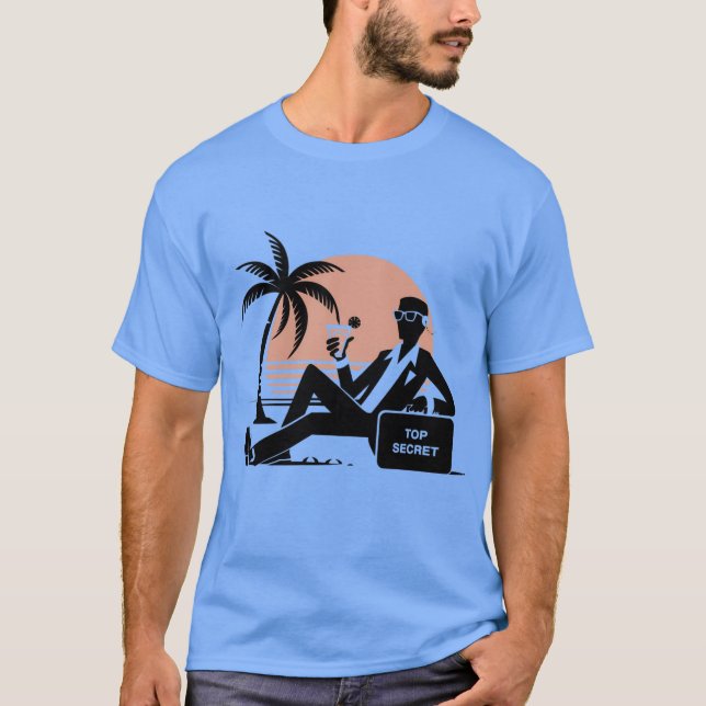 Camiseta Agente retirado de la CIA (Anverso)