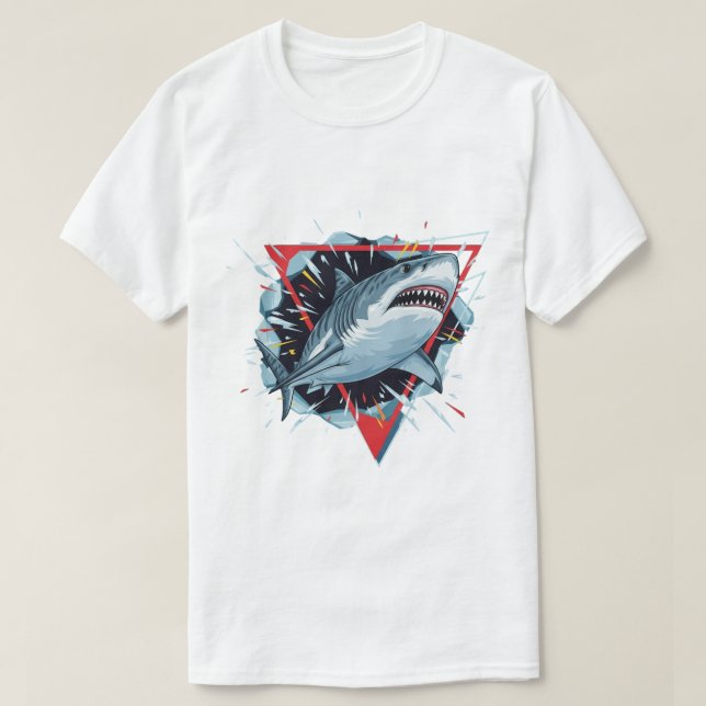 Camiseta Aggressive Shark Illustration – Dynamic Ocean Pred (Diseño del anverso)
