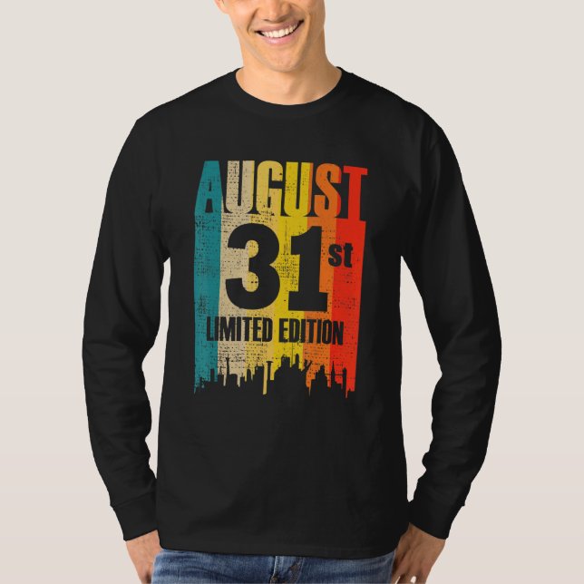 Camiseta Agosto 31 Edición Limitada Mes 8 31º Día Retro V (Anverso)