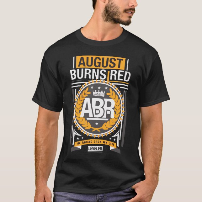 Camiseta Agosto arde rojo (Anverso)
