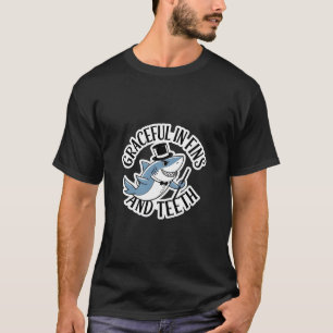 Camiseta Agradable en aletas y dientes