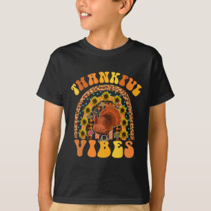 Camiseta Agradecimientos Vibes Rainbow Turkey Cae Retro Gro