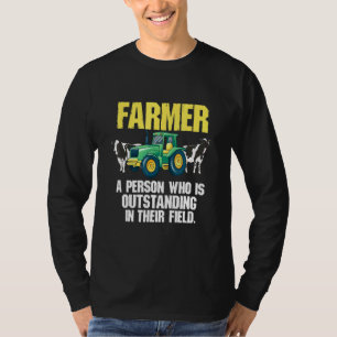 Camiseta Agricultor Que Está Pendiente En Su Empresa De Cam