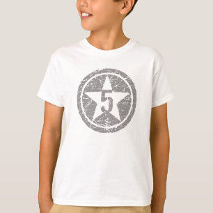 camiseta agrietada de cinco estrellas del