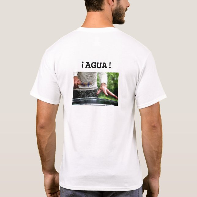 Camiseta ¡Agua! Jerga en español para "Impresionante" y fot (Reverso)