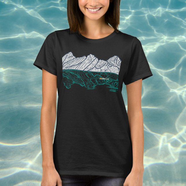 Camiseta Agua salvaje con montañas y lago (Subido por el creador)