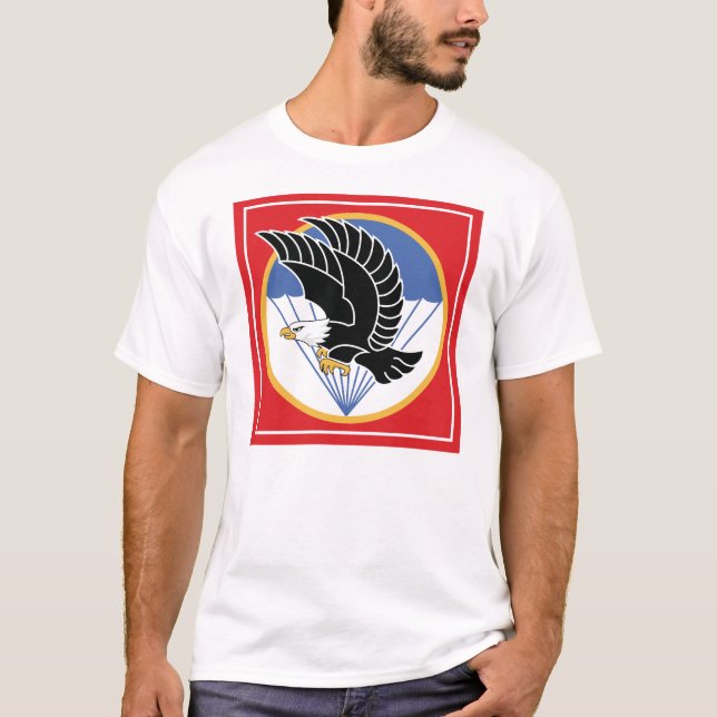 Camiseta águila aerotransportada de Vietnam (Anverso)