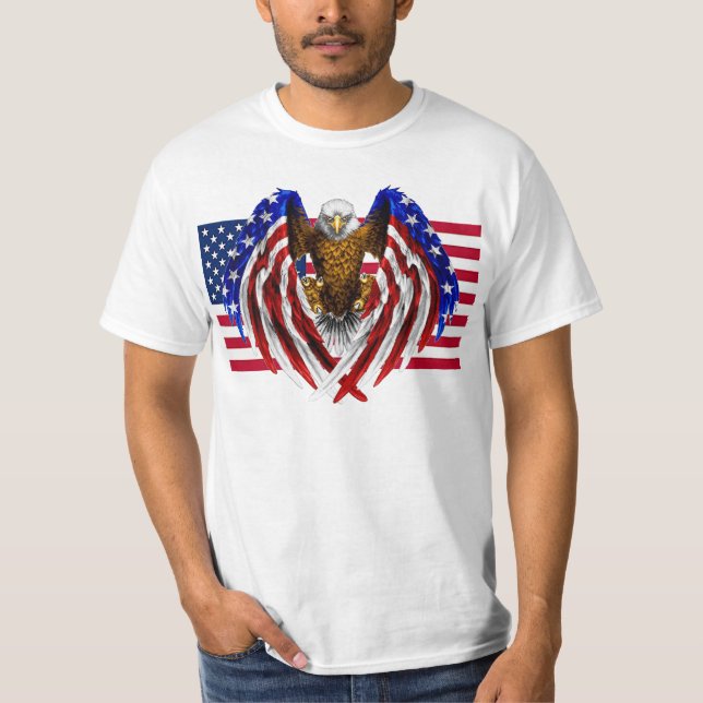 Camiseta Águila americana sobre la bandera americana (Anverso)