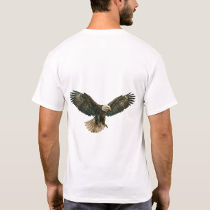 Camiseta Águila Majestuosa en Vuelo - Diseño de Poder y Lib