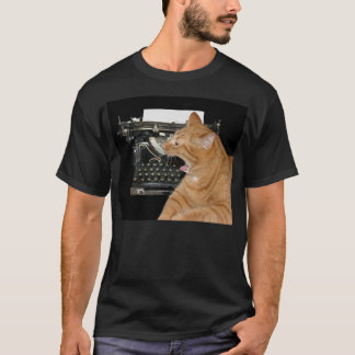 Camiseta agujereada del escritor