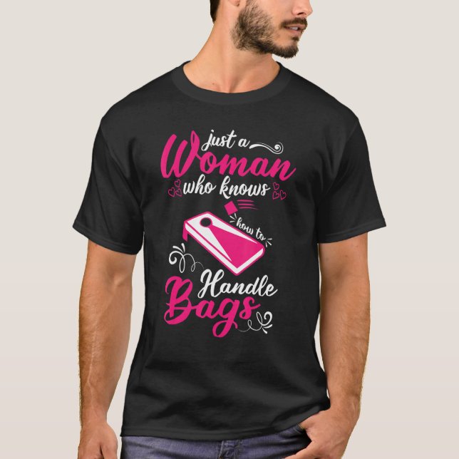 Camiseta Agujero De Maíz Sólo Una Mujer Que Sabe Manejar La (Anverso)