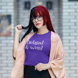 Camiseta Aislado y raro