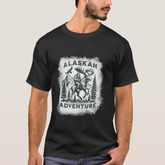 Camiseta Alaskan Adventure Bigfoot Riding Moose Funny Outdo