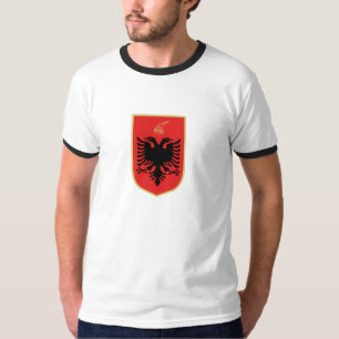 Camiseta albanesa del escudo de armas