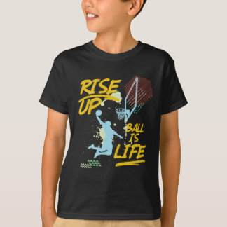 Camiseta Álcese. La bola es vida. Coche de Baller del