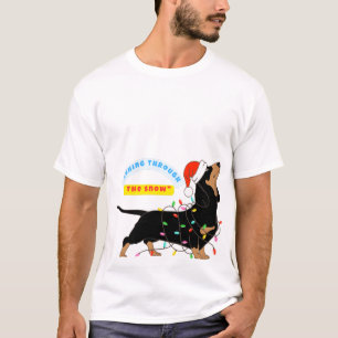 Camiseta Alegre corriendo por la nieve de Navidad"_