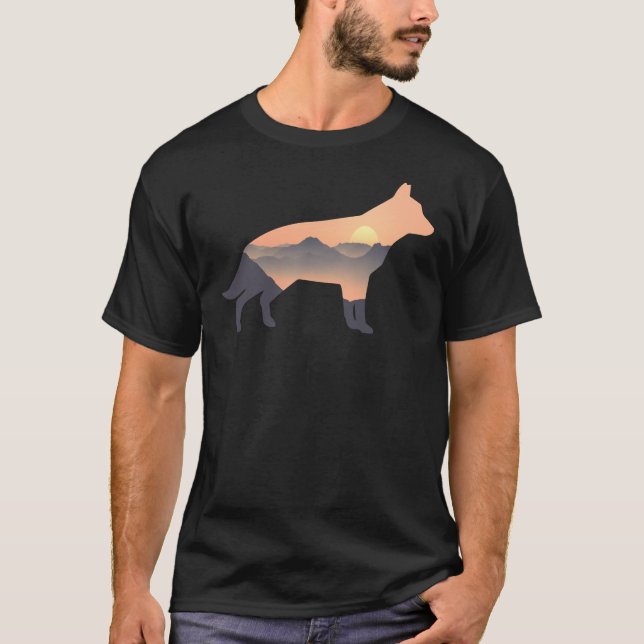 Camiseta Alemán Shepherd Dog Silhouette Sun Mountain (Anverso)