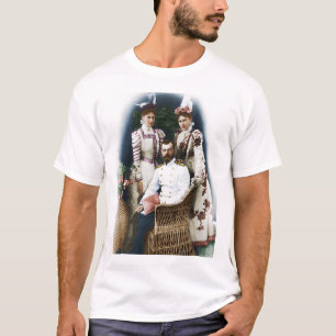 Camiseta Alexandra, Nicolás II, Ella