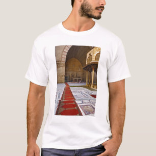 Camiseta Alfombras de oración que llevan a la mezquita islá