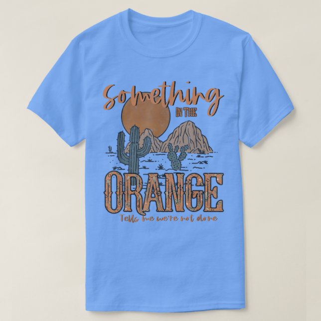 Camiseta Algo en el país naranja occidental (Diseño del anverso)