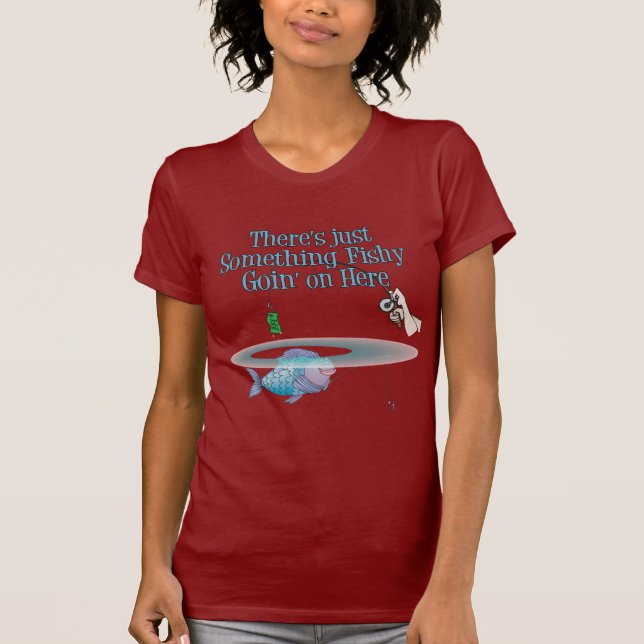 Camiseta Algo Pescador En El Gracioso Engranaje De Pesca (Anverso)