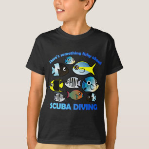 Camiseta Algo sospechoso sobre Scuba