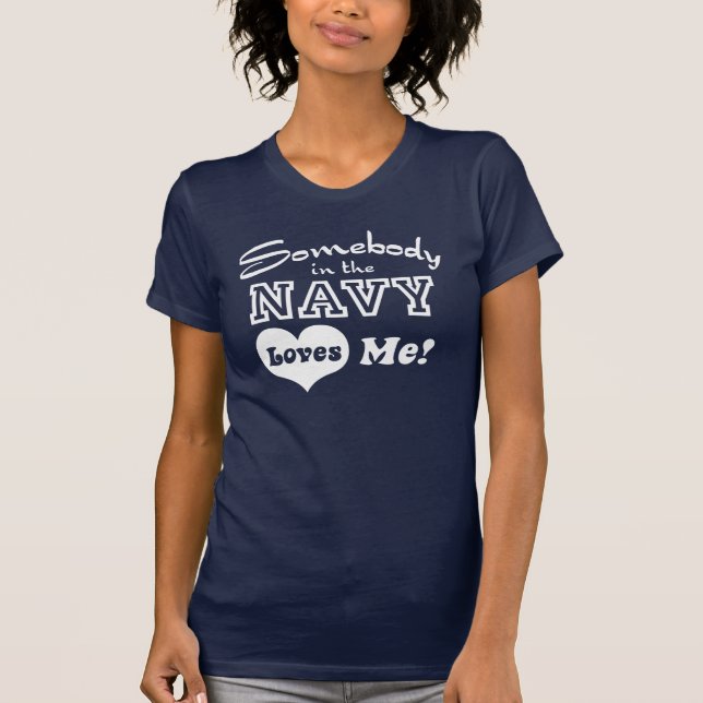 Camiseta Alguien en la Marina me ama (Anverso)