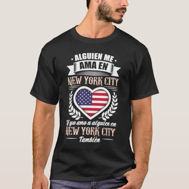 Camiseta Alguien me ama en Nueva York (Anverso)