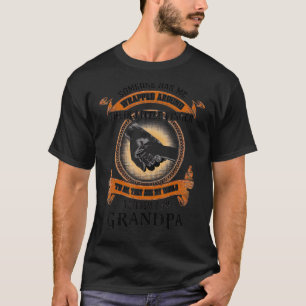 Camiseta Alguien Me Tiene Envuelto En Su Pequeño Dedo