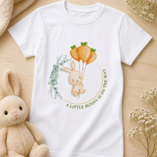 Camiseta Algún conejito en camino Invitación para ducha de