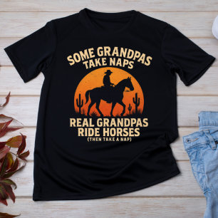 Camiseta Algunos abuelos duermen la siesta, los abuelos de