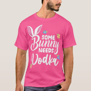 Camiseta Algunos conejitos necesitan alcohol de pascua Vodk