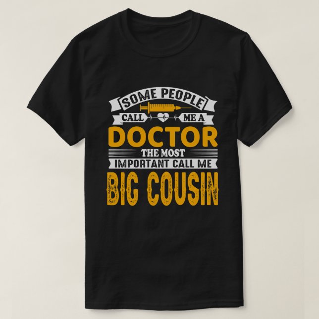 Camiseta Algunos Me Llaman Médica. (Diseño del anverso)