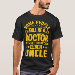 Camiseta Algunos Me Llaman Un TÍO Médica