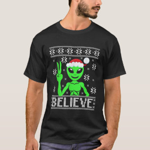 Camiseta Alien cree que los Navidades feos sudan