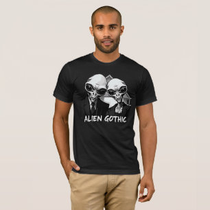 Camiseta Alien Gothic: Fusión Retro