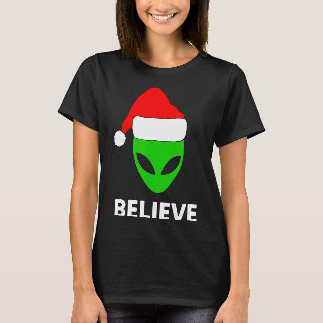 Camiseta Alien Green Face Christmas Santa Hat Believe  (Anverso)