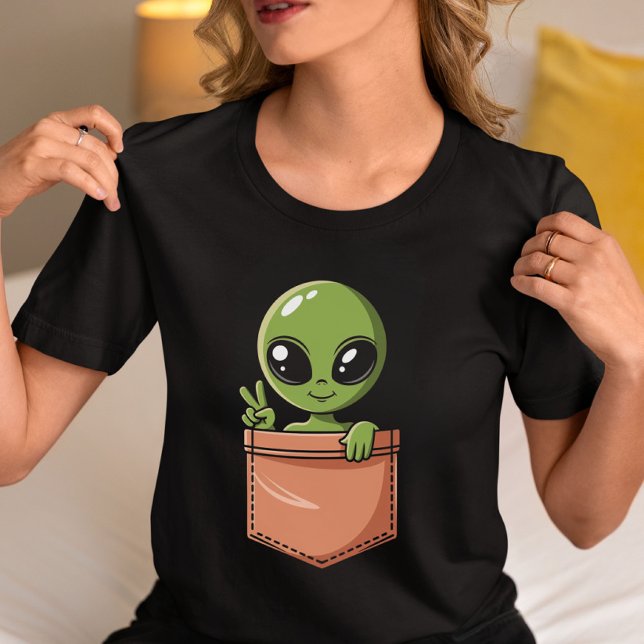 Camiseta Alien lindo en bolsillo - Gráfica divertida del es (Subido por el creador)
