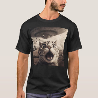 Camiseta Alien UFO Funny Cat Selfie Scared Cat Lover Spaces