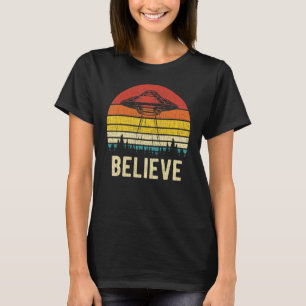 Camiseta Alien Vintage Ufo Cree Que Alien Ufo Hombres Mujer
