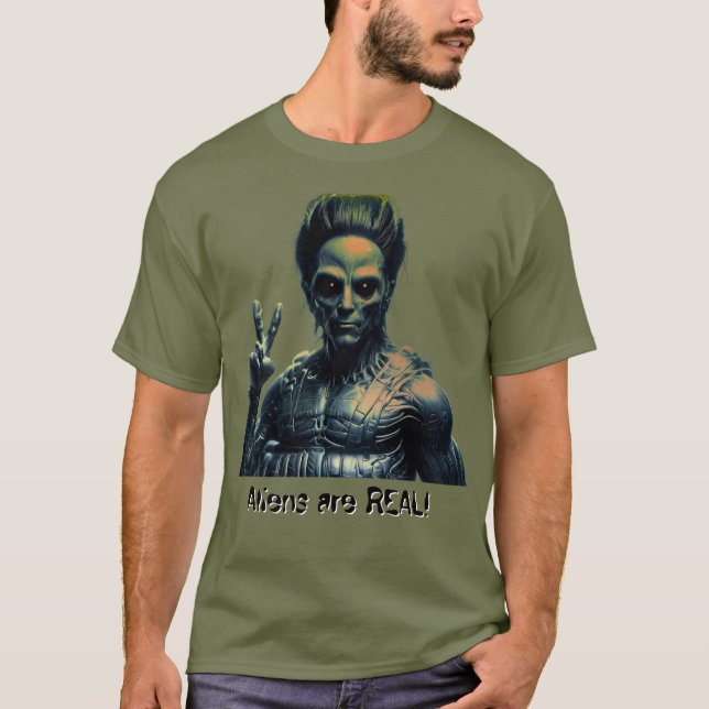 Camiseta Aliens are REAL! (Anverso)