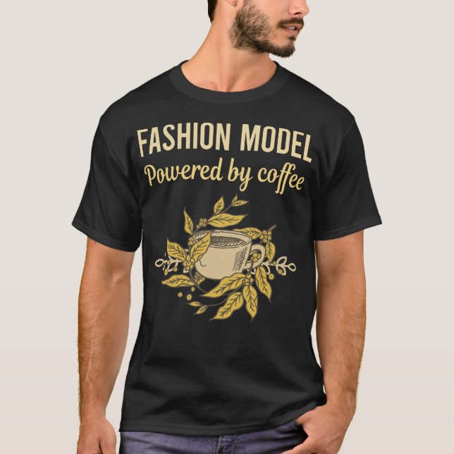 Camiseta Alimentado por café - Modelo (Anverso)