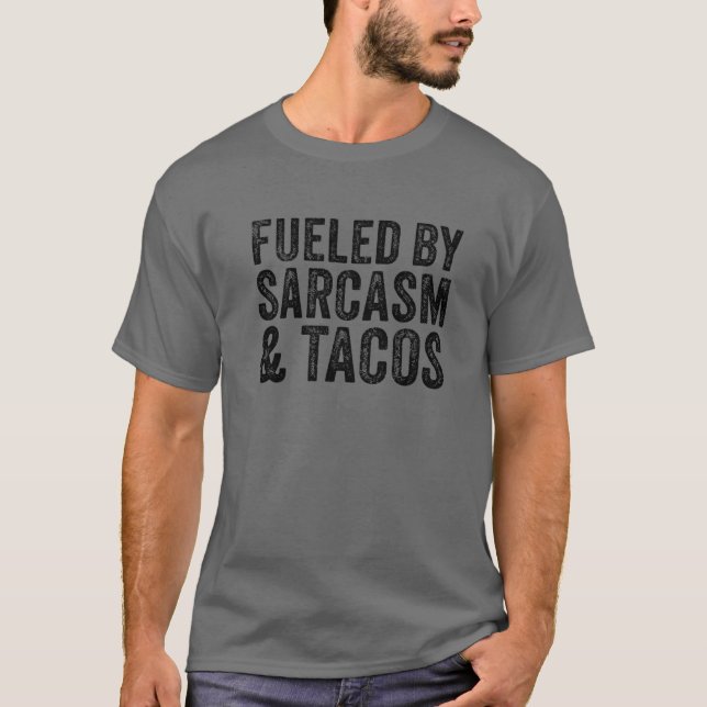Camiseta Alimentado Por El Sarcasmo (Anverso)