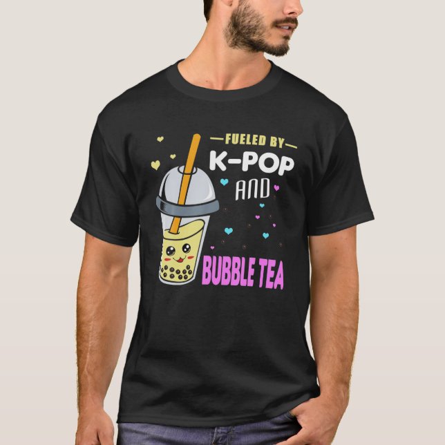 Camiseta Alimentado Por K-Pop Y Té De Burbuja - Otaku (Anverso)