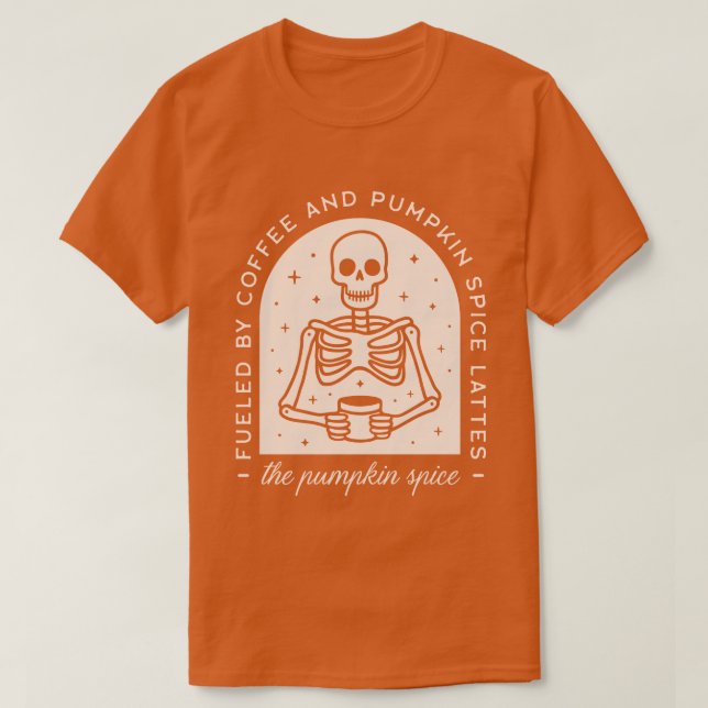 Camiseta Alimentado por latas de café y de calabaza (Diseño del anverso)