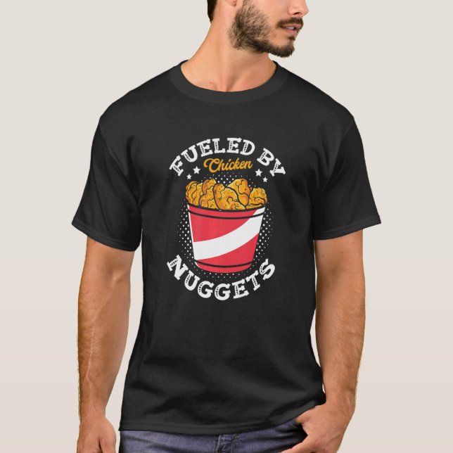 Camiseta Alimentado Por Nuggets De Pollo Y Nuggies De Aperi (Anverso)