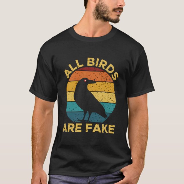 Camiseta All Birds Are Fake Bird Watching Spies Drone (Anverso)