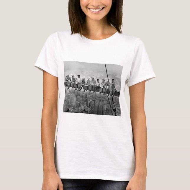Camiseta Almuerzo encima de un rascacielos (Anverso)