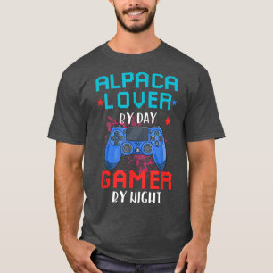 Camiseta Alpaca Lover By Day Gamer By Night Alpaca Mom Alpa