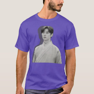Camiseta Alquimia de almas en Hwang Minhyun